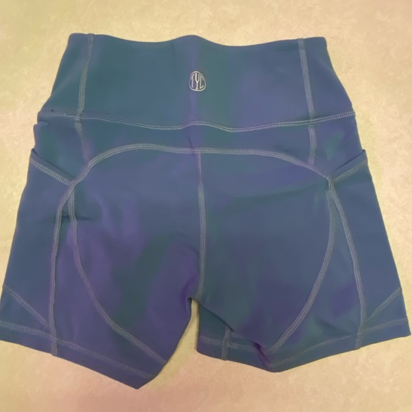 Til You Collapse pocket shorts - Picture 2 of 4